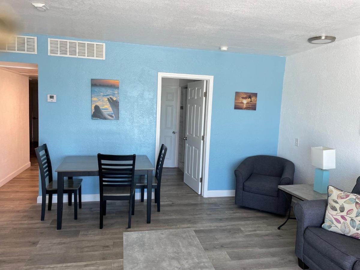 Sandalwood Beach Resort North Redington Beach Exterior photo
