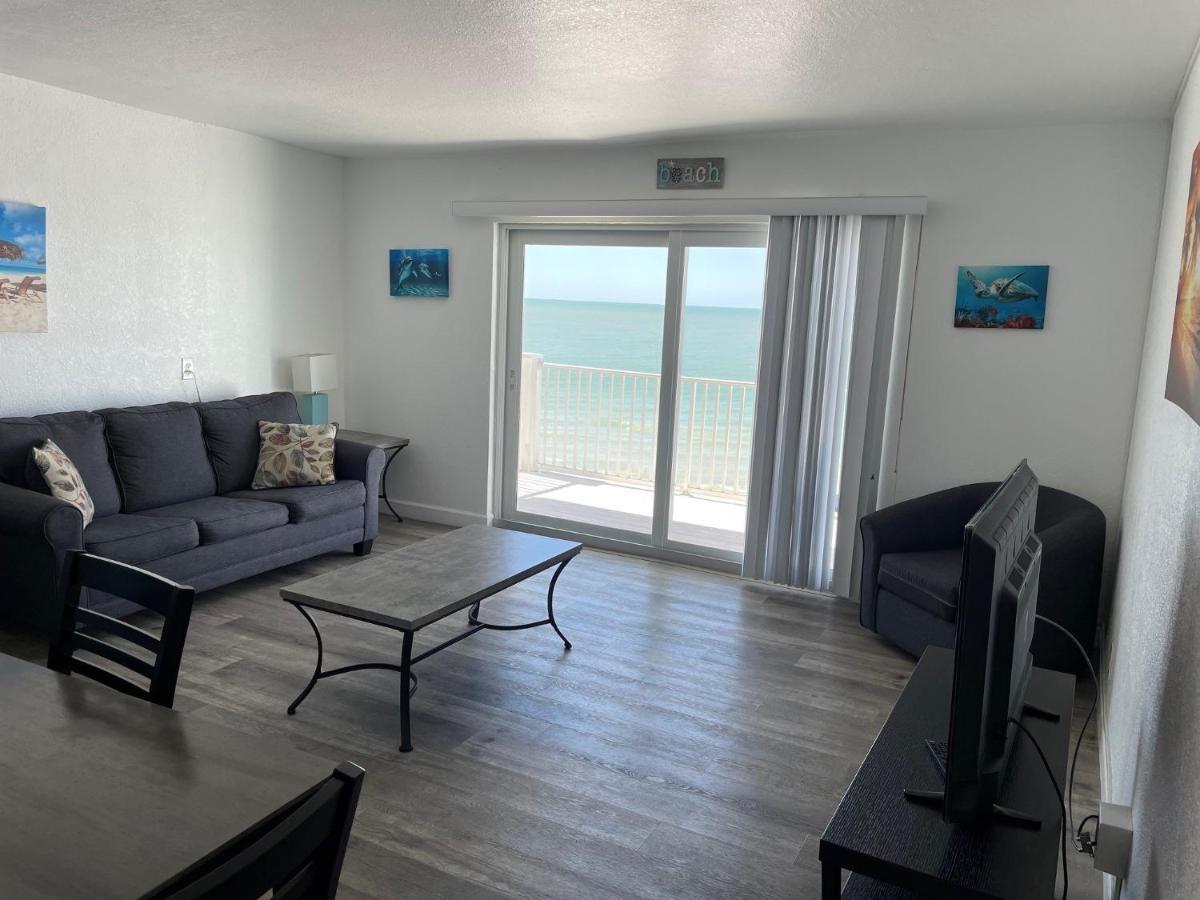 Sandalwood Beach Resort North Redington Beach Exterior photo