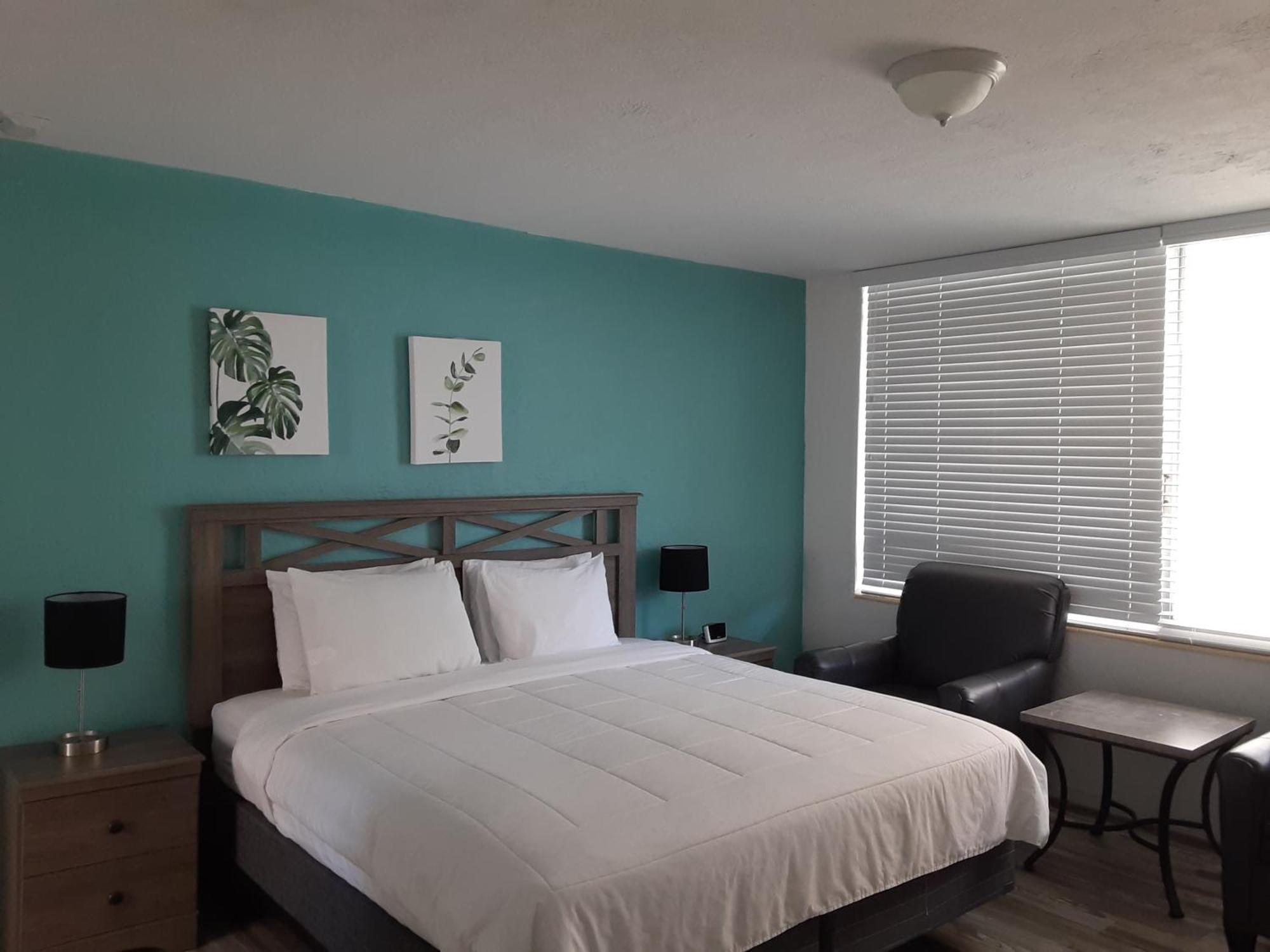 Sandalwood Beach Resort North Redington Beach Exterior photo